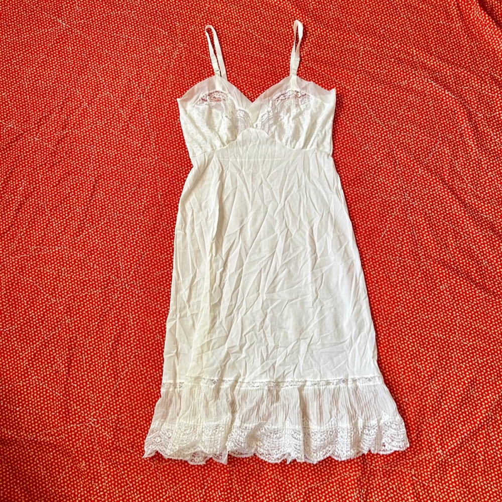 Vintage White Nylon Lace Trim Slip Dress Size 36 Coquette Twee 1970s